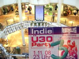 iue303ff1063.JPG